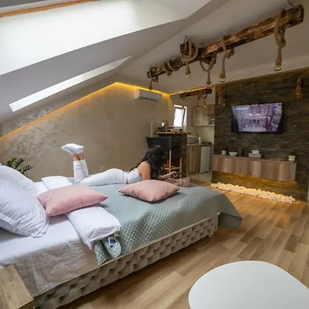 Apartment Rustic Luxury - Centre Bid Zone
