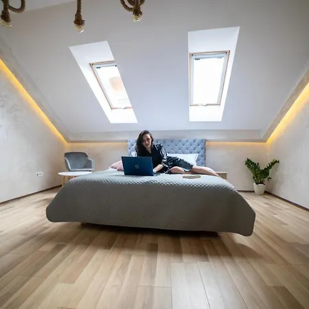 Rustic Luxury - Centre Bid Zone * Valjevo